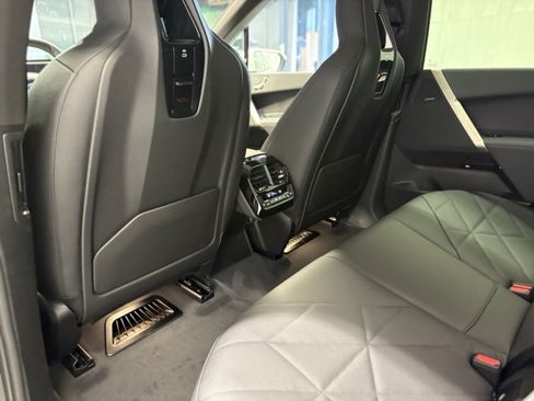 Used 2025 BMW iX xDrive50 w/ Sport Package image 20
