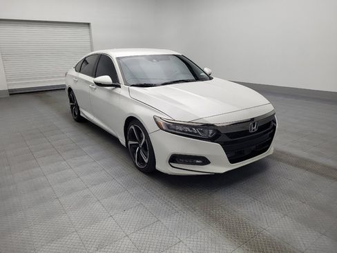 Used 2018 Honda Accord Sport image 13