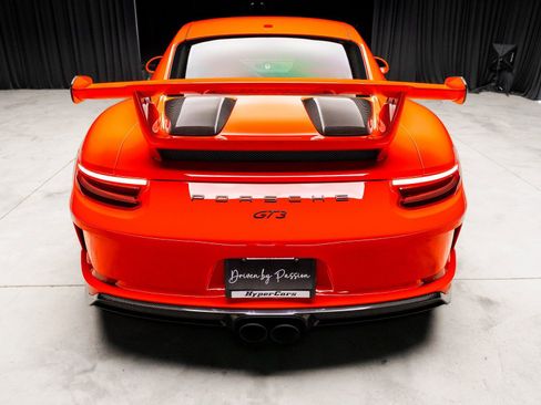 Used 2018 Porsche 911 GT3 RWD image 36