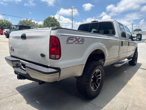 Used 2005 Ford F350 XLT image 6