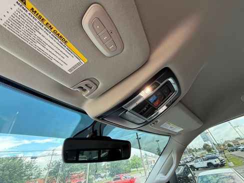 Used 2024 RAM 2500 Laramie AWD/4WD image 25