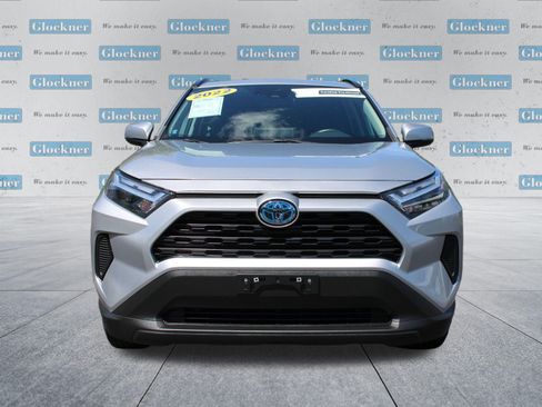 Used 2022 Toyota RAV4 XLE w/ Convenience Package AWD/4WD image 2