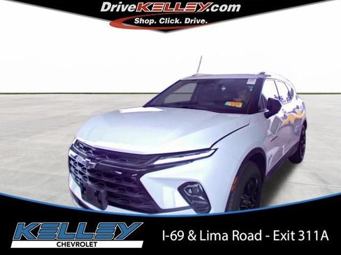Used 2025 Chevrolet Blazer LT w/ Convenience Package AWD/4WD image 1