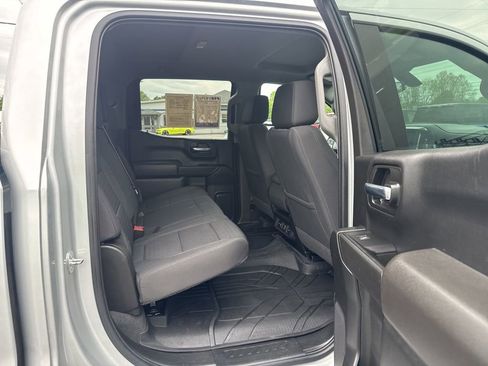 Used 2022 Chevrolet Silverado 1500 LT w/ Bed Protection Package AWD/4WD image 19