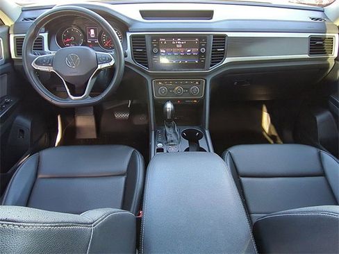 Used 2021 Volkswagen Atlas SE w/ Panoramic Sunroof Package image 21