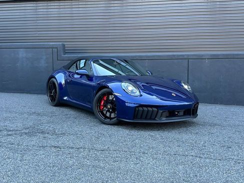 Certified 2025 Porsche 911 Carrera 4 GTS image 12