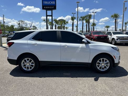 Used 2023 Chevrolet Equinox LT FWD image 17