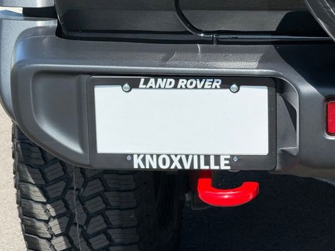 Used 2022 Jeep Wrangler Unlimited Rubicon w/ Cold Weather Group AWD/4WD image 36