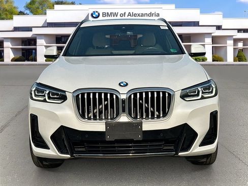Used 2024 BMW X3 xDrive30i w/ Premium Package AWD/4WD image 2