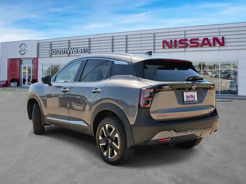 New 2027 Nissan Kicks SV w/ SV Premium Package AWD/4WD image 7