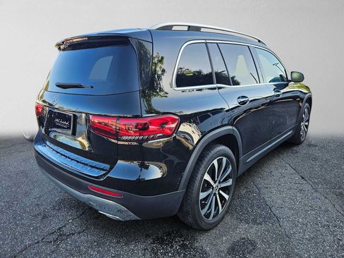 Certified 2023 Mercedes-Benz GLB 250 image 3