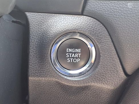 Used 2025 Toyota RAV4 XLE w/ Convenience Package AWD/4WD image 9