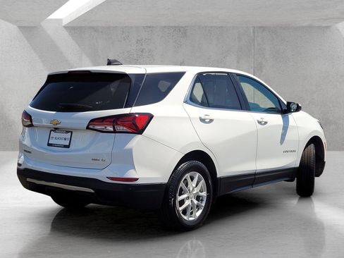 Used 2023 Chevrolet Equinox LT AWD/4WD image 5