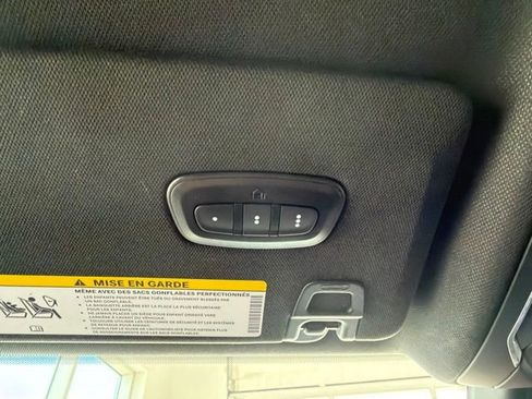 Used 2024 Jeep Grand Cherokee Limited w/ Black Appearance Package AWD/4WD image 30
