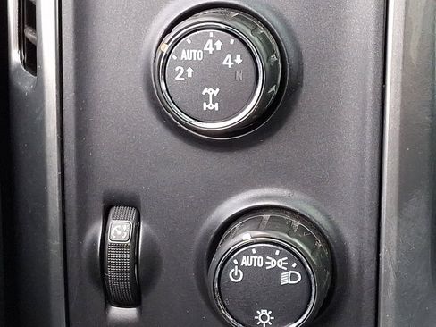 Used 2016 Chevrolet Silverado 1500 LT w/ Trailering Package image 24