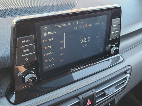 Certified 2021 Kia Seltos LX image 16