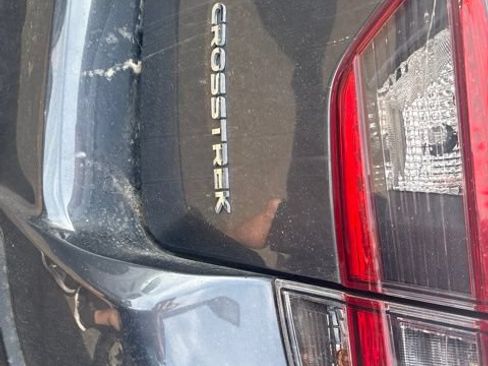 Used 2023 Subaru Crosstrek 2.0i Premium AWD/4WD image 12