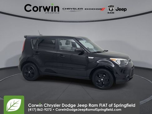 Used 2015 Kia Soul FWD image 1