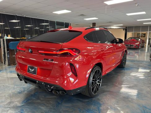 Used 2020 BMW X6 M Competition w/ Executive Package image 5