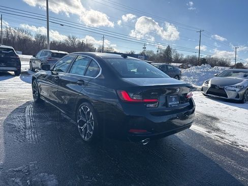 Used 2026 BMW 330i xDrive Sedan w/ Premium Package image 5