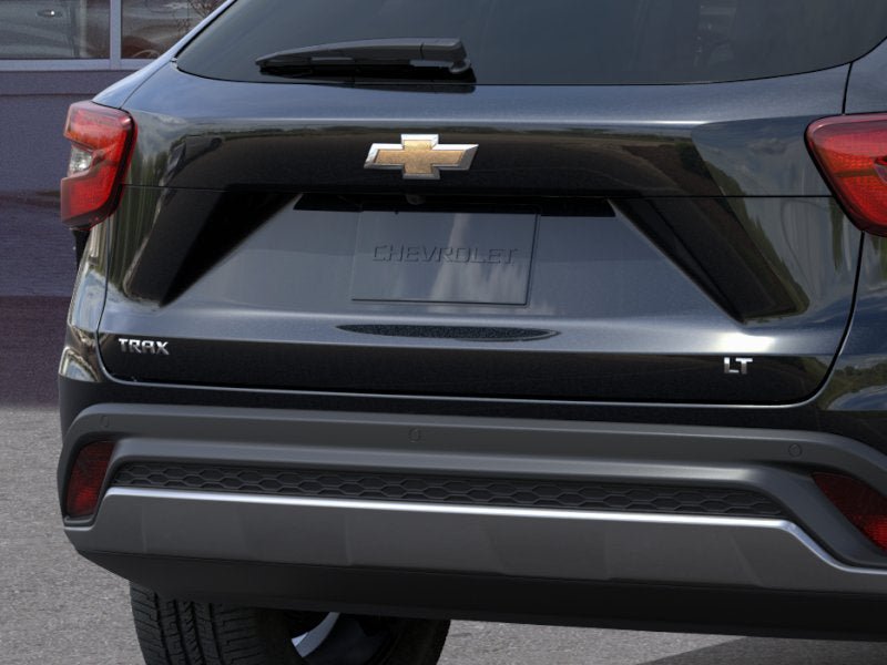 New 2026 Chevrolet Trax LT w/ Driver Confidence Package FWD image 14