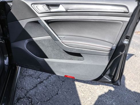 Used 2016 Volkswagen GTI SE w/ Lighting Package (SEL) image 43