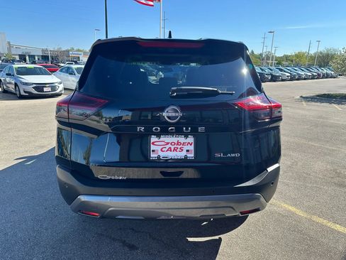 Used 2023 Nissan Rogue SL AWD/4WD image 6