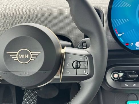 New 2026 MINI Cooper 2-Door Hardtop FWD image 22