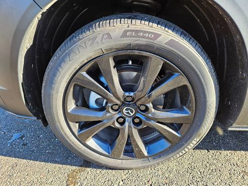 Certified 2025 MAZDA CX-30 2.5 Turbo w/ Premium Package image 8