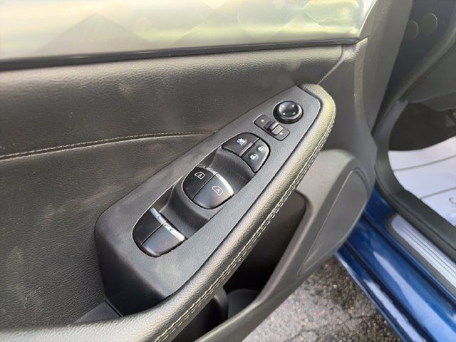 Used 2023 Nissan Maxima SL FWD image 19