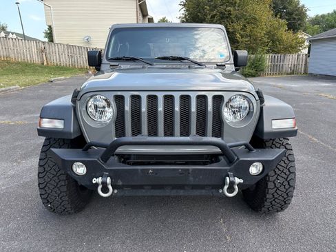 Used 2021 Jeep Wrangler Sport AWD/4WD image 2