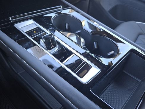 New 2026 Volkswagen Atlas Cross Sport SEL Premium R-Line image 17