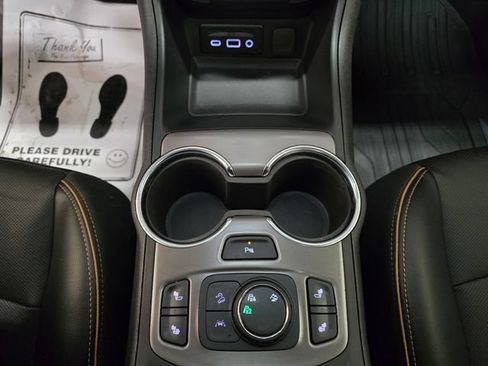 Used 2024 GMC Terrain AT4 w/ Infotainment Package II AWD/4WD image 26