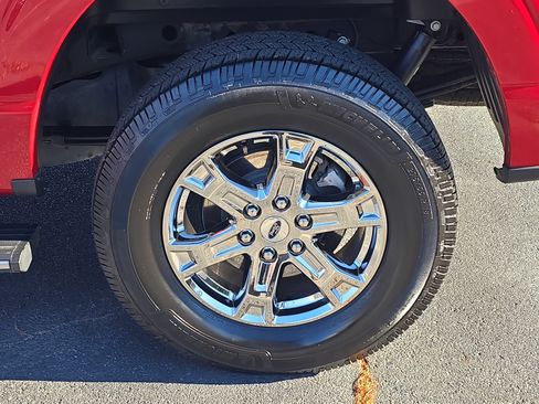 Used 2021 Ford F150 Lariat w/ Equipment Group 502A High image 32