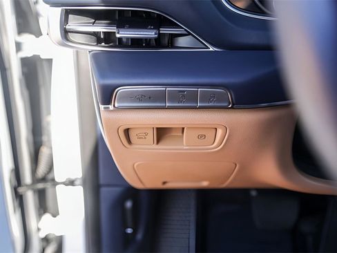 Used 2023 Genesis GV80 3.5T Advanced + image 15