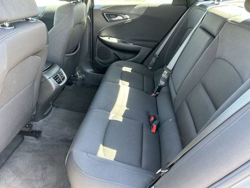 Used 2024 Chevrolet Malibu LT image 13