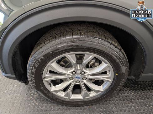 Certified 2022 Ford Explorer XLT w/ Equipment Group 202A AWD/4WD image 8