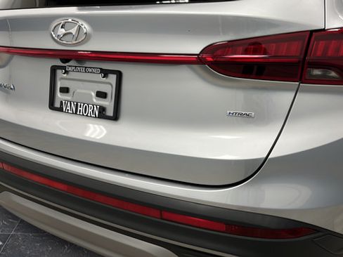 Used 2023 Hyundai Santa Fe SE AWD/4WD image 33