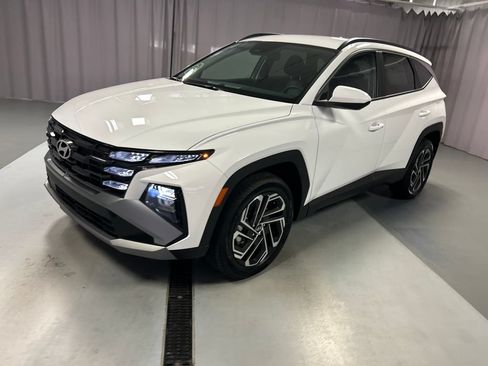 New 2026 Hyundai Tucson SEL Plus AWD/4WD image 3