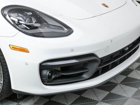 Certified 2023 Porsche Panamera Platinum Edition RWD image 40