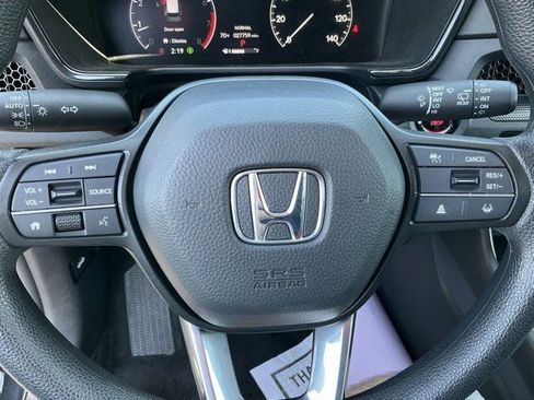 Used 2025 Honda CR-V LX image 21