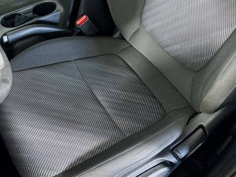 Certified 2025 Kia Seltos LX AWD/4WD image 18