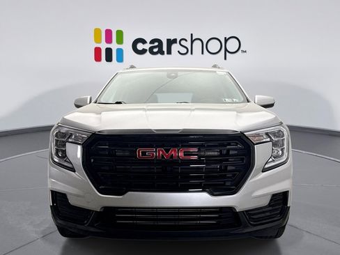 Used 2022 GMC Terrain SLE w/ Driver Convenience Package image 8