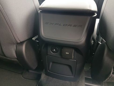New 2026 Ford Explorer Active AWD/4WD image 25