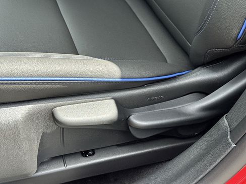 New 2026 Buick Envista Sport Touring w/ Convenience II Package FWD image 21
