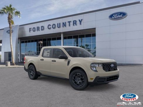 New 2025 Ford Maverick XLT image 7