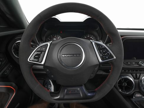 Used 2017 Chevrolet Camaro ZL1 image 15