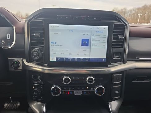 Used 2023 Ford F150 Lariat w/ Equipment Group 502A High image 30