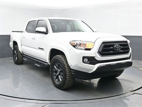 Used 2023 Toyota Tacoma SR5 image 2