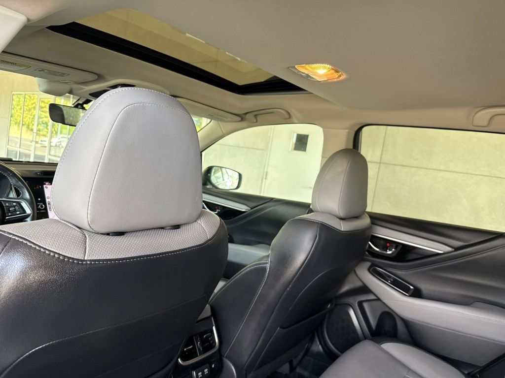 Used 2020 Subaru Outback Limited AWD/4WD image 23
